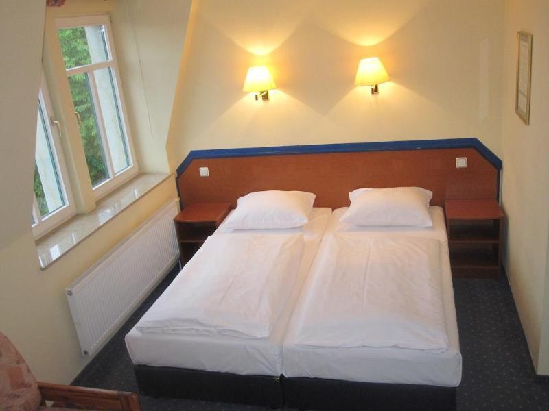 Hotel Amadeus Dresden Neustadt Exterior photo