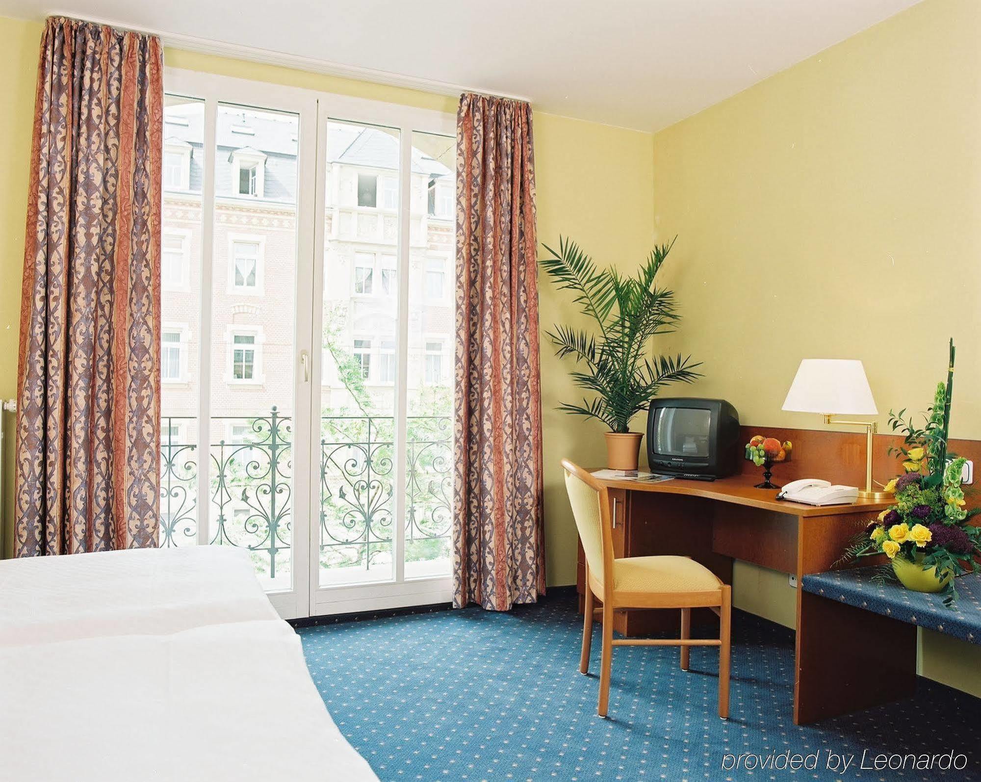 Hotel Amadeus Dresden Neustadt Room photo
